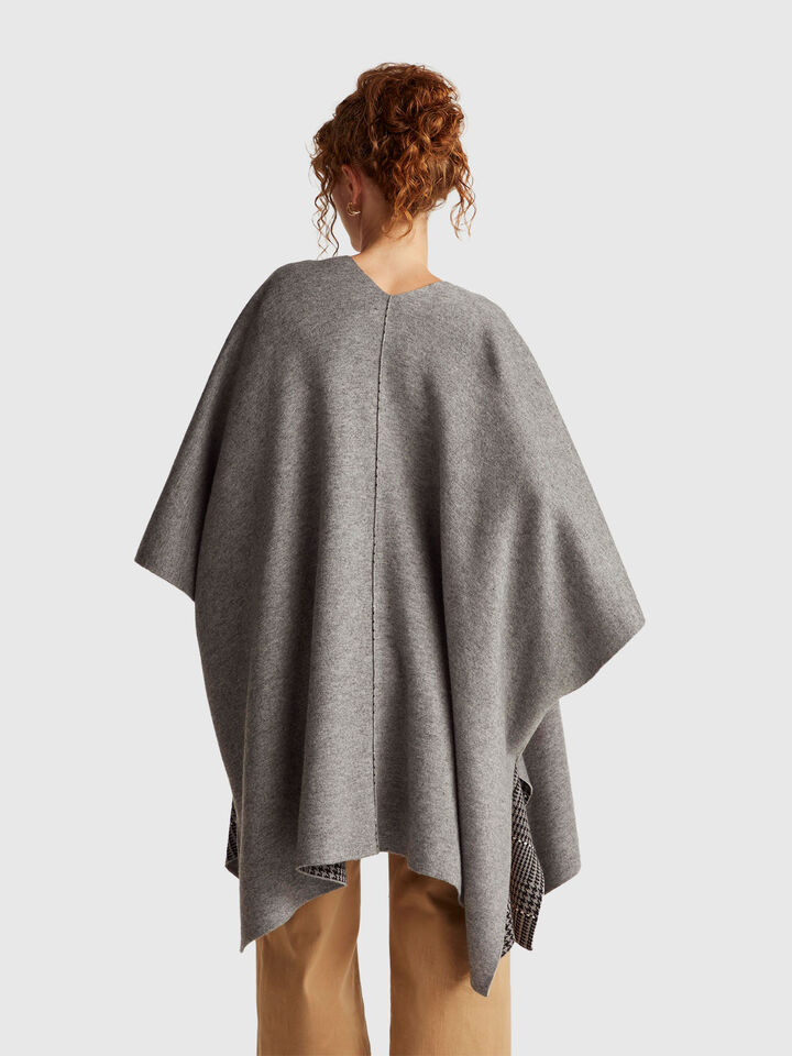 CAPE Women image number 2